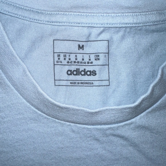 Adidas tee - Picture 3 of 3